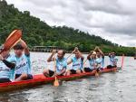 ภาพบรรยากาศการแข่งขันเรือยาวในทะเล 8 ฝีพาย (ขึ้นโขน–ชิงธง)